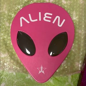 Brand New Alien Palette Jeffree Star *Discontinued